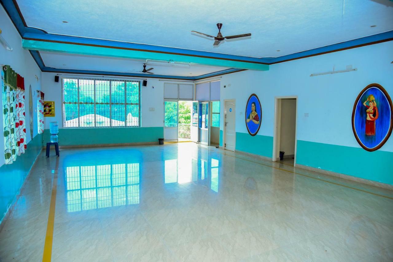 Mahathi Resort And Spa Yelagiri Ngoại thất bức ảnh